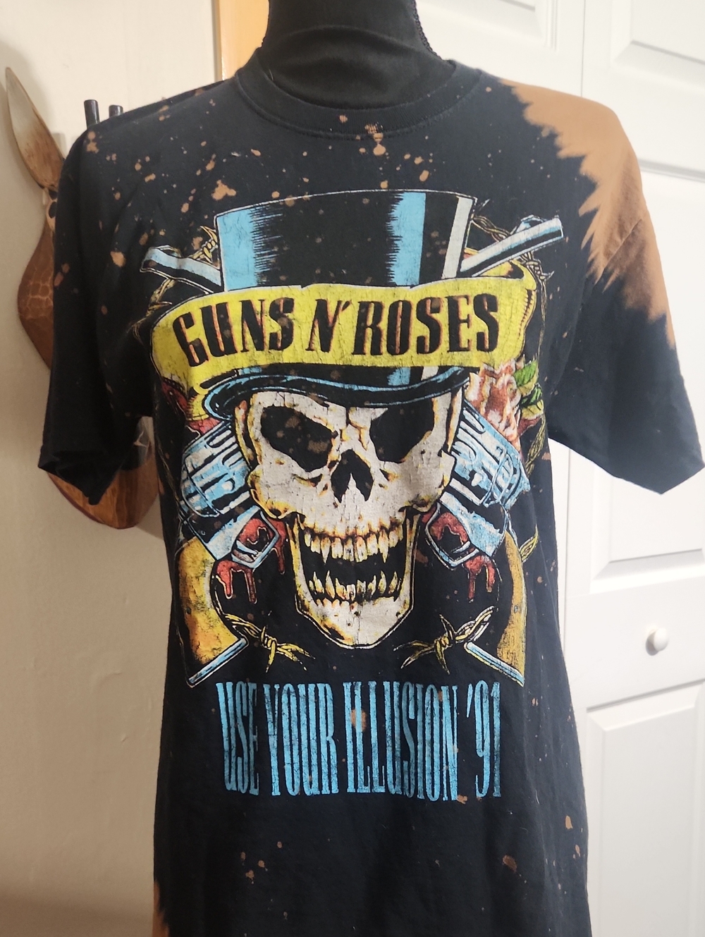 0Bravado Black Bleach-Effect Guns N' Roses Graphic Tee 'Use Your Illusion '91